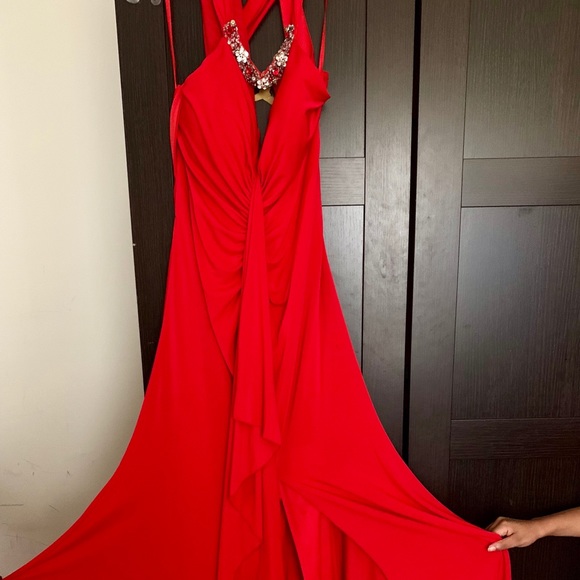 Dresses & Skirts - Red dress